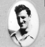 Photo of photos/Angus MacLennan 1928 - 2017 headshot